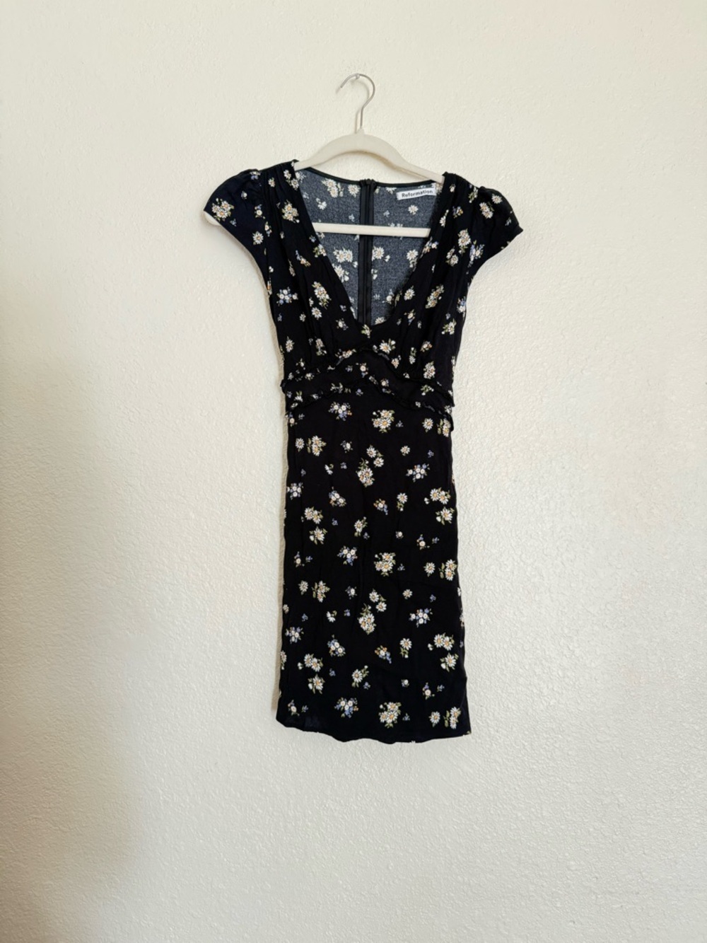 Reformation Janine mini dress daisy print black - Picture 4 of 16